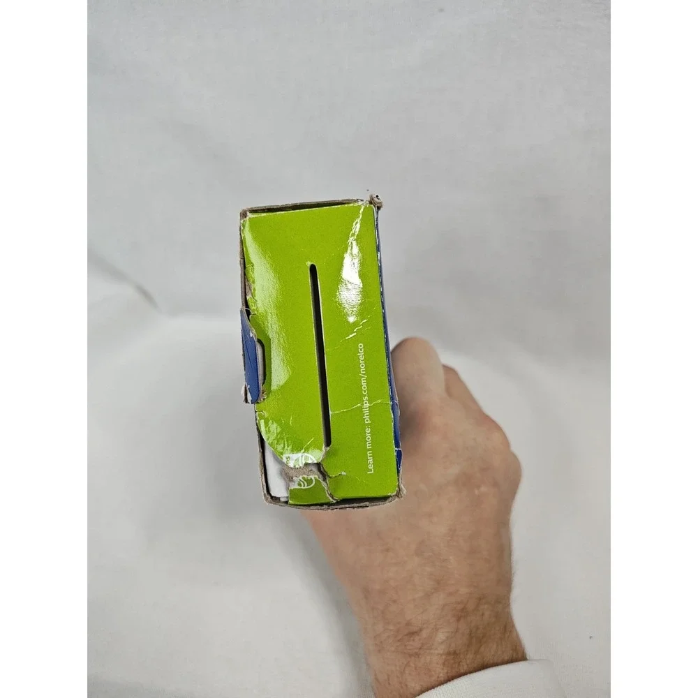 Philips Norelco Nosetrimmer 3000 Nose, ear & eyebrow trimmer, NT3000‎